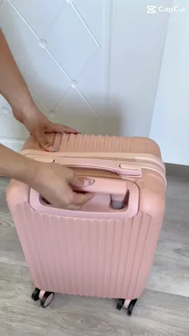 Looking for realiable travel companion? Here it is!!🎀 #traveltiktok #fashion #bag #maleta #suitcase #luggage #travelcase #unboxing #packing #quality