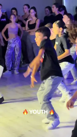 Las clases de youth con @Arnau Benet son 🔥 #qds #QUALITY #DANCE #STUDIO #QUALITYDANCESTUDIO #BADALONA #BARCELONA 
