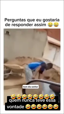 Perguntas que eu adoraria de responder assim kkkkkk #ignorante #sarcasmo #shitposting #shitpost #obra #tentenãorir #perguntas #perguntaserespostas #resposta #responder #SeuBoludo #MagicosParaViralizar #NãoExistemAtalhos #ÉARetenção #Viralizar #UmVideo #OQueFaz #Hashtags #AsMelhores #NãoExistem #Foryou #fyp #Comedia #humor 