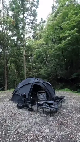 Last year 📷 . . #Doshinomori Campground #Autumn Camping #tentMarkDesigns #tentMarkDESIGNS #Winnerwell  #wood stove #groundcover_ #acornhouse #acornhouse345 #blackcamping #blackcampers #blackgear. #blackcamper #blackgear #hinataoutdoor #camp #camping #campinglife #nature #outdoor #acampamento #lager #Lager #acampar #bringing #camping