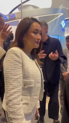 คุณอิ๊งค์ยิ้มให้ด้วย ใจละลายเลยค่ะ #แพทองธารชินวัตร #พรรคเพื่อไทย 