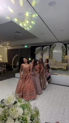 Part 3 of our night before dance #bridesmaids #indianweddingdance #mallu #ooantava #samuelsisters #dance @Oyshe ✨ 