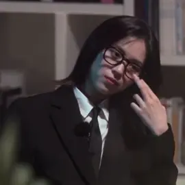 ryujin in suit and specs???shit shin ryujin you're insane for this #itzy #ryujin #fyp 