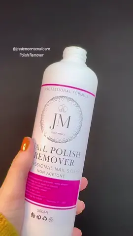 The best Non Acetone Remover #nailpolishremovalhacks #nailpolishhack #jessiemonroenailcare 