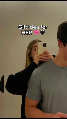 Gift idea for HER 🖤🔐  #couple #couplegoals #couplegiftideas #christmasgiftideas #birthdaygifts #giftguide2023 #giftideas #giftforher #her #girlfriend #relationshipgoals 