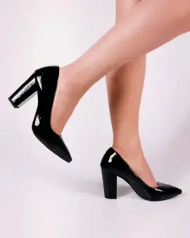 Sapato Scarpin Verniz Preto Salto Alto Grosso 8,5 cm de Altura Solado antiderrapante #scarpin #modafeminina #moda #sapatos #sapatosfemininos #modaevangelica #sandalia #sapatosdeluxo #amosapatos #calcadosfemininos #calcados #cal #sapatododia #sapatosonline #ados #sapatoslindos #instasapatos #verao #sapatosocial #lookdodia #semprenamoda #lojadesapatos #universofeminino #shoes #loucaporsapatos #tendencia #estilo #sandalias #sapatosimportados #amamossapatos