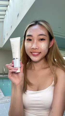 Self Care is the best investment 🧖🏽‍♀️💅🏼 🎧  #SelfCare #mudpack #facial #selfcareroutine #skincarefavorites #kbeauty #roundlab