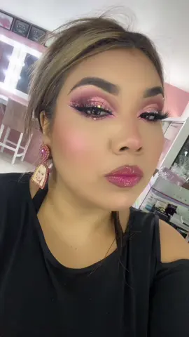 #makeuplili 