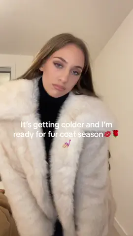 Slavic bimbo season💋 +recent insta @kornelia_urbanska or in bio 📸💌#easterneuropean #slavicwoman #autumnfashion #autumnoutfits #furcoat #polish #trending #autumn 