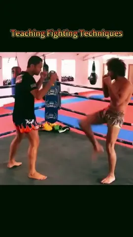 #foryou #fighting #trending #kungfu #skills #teaching #miketayson🥊 #mma #boxing🥊 