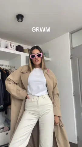On wednesday we wear pink be like 🌸 #lima #peru #OOTD #grwm #trenchcoat #lovepink #minimalistoutfit #monochromeoutfit #styleinspo #pinterestoutfit 