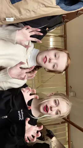 Тгк:Дома у Полины @Катя:) 