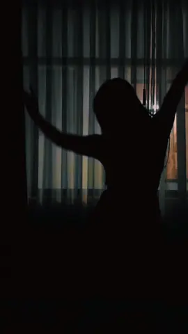 El arte de las siluetas ✨ #night #light #dark #dance #silueta #sombra 