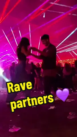 When you find the perfect rave partner 😍😎 #rave #ravetok #ravelove #couplestiktok #couplegoals #shuffle #shuffledance #ravers #raversoftiktok 