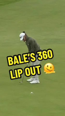 360 lip outs are not fun, especially when you’re Gareth Bale 😫 #golf #OhNo #garethbale 