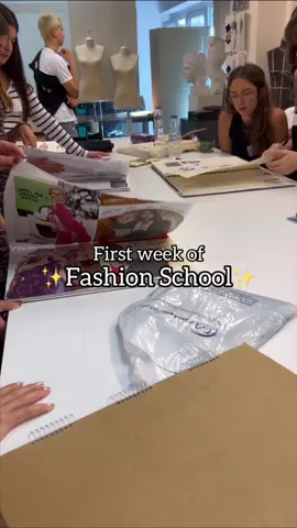 The first week of fashion school💗 #fashion #fashionschoolcheck #modatasarım #modatasarımöğrencisi #modatasarımı #fyp #fypシ 