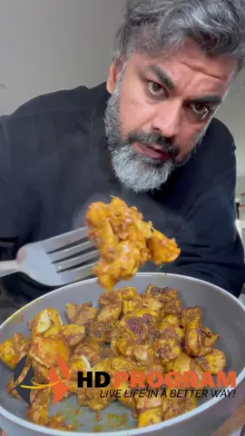 Masala chicken 🍗 so yum 😋 . This recipe work for both weight gain n weightlose people , it will give you 100 g protein with only 695 calories .  Love hd 💪, live life in a better way !! #hdprogram #hdmeal #healthdrops #desidiet #punjabi #weightloserecipe #weightgainrecipes #indiandietplan #aus #mel @HD Program 