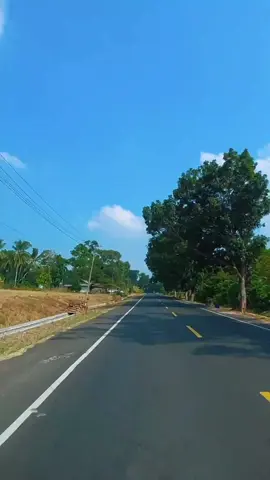 📍Jl. Lintas Sumatra, Pasuruan, Kec. Penengahan,Lampung Selatan Like,coment,share Bantu follow & support . . . . . . . . . . . . . . . . . . . #14hari #kangenbandofficial #kangenband #lagujadul #lagulawas #nostalgia #lampung #lampungselatan #penengahanlampungselatan #penengahan #kalianda #lampunggeh #fyp #foryoupage #bandarlampung #bandarlampungcity #lintassumatera #lintassumatera