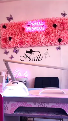 My dream salon!  #nails💅 #nails #tiktoknails #nailsoftiktok #nailtok #foryoupage #fypシ #fyp #beauty #nailsalon #beautysalon #nailtech #nailtechlife #manicure #gelnails #BeautyTok #pedicure #gelnails #roermondcity #beautysalon #nailroom 