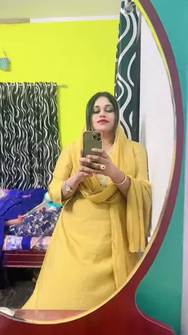 🥰❤️❤️🔥🔥 💕പുഞ്ചിരിച്ചുകൊണ്ട്     വഞ്ചിക്കുന്നവരെയും ചിരിച്ചു കൊണ്ട്     ഉള്ളിൽ കരയുന്നവരെയും        തിരിച്ചറിയാൻ അത്ര എളുപ്പമല്ല.          രണ്ടിനും പുഞ്ചിരി ഒരു മറയാണ്...💕       #foryou #foryourpage #fyp#trending #tamilsong #uae #uk #qatar #oman #usa #loveyou 