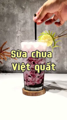 Sữa chua việt quất.  #phachechuyennghiep #phache #trending #suachua #viral #xuhuong #LearnOnTikTok #bartender #barista #suachuadanhda #suachuavietquat #NguyenTinhbartender 