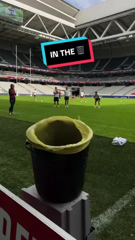 Does it count? 👀 #englandrugby #ruguby #rugbyworldcup #trickshots 