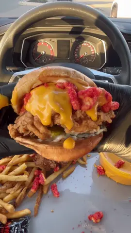 KFC Part 2!!🐔 #kfccanada #kfc#chips #crunchy #mukbang #asmr #asmrmukbang #asmrsounds #mukbangasmr#canadatiktok #canada #eat #food #food #Foodie #yummy #foryoupage #foryou #fyp #fy@KFC Canada 