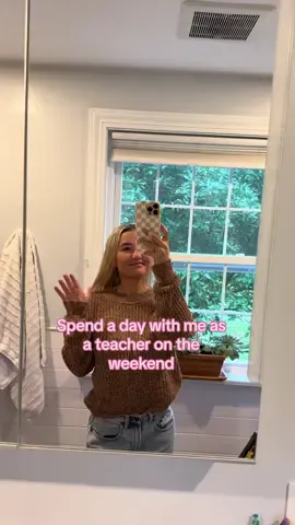 Spend a day in ohio with me! 🎃🍁 #thattiktokteacher #teachingontiktok #teachersoftiktok #youngteacher #teacherlife #teacher #teachertok #weekend #fall #fyp #explore #adayinmylife #outfitideas 