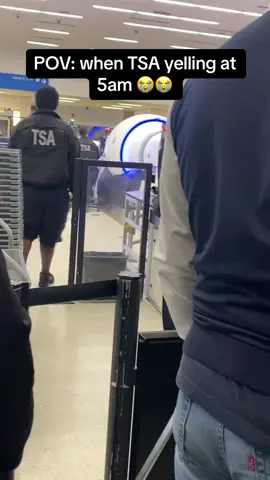 Bruhhh ☠️☠️#fypシ #fyp #fypage #viral #trendying #southwestairlines #southwest #delta #deltaairlines #airlines #jetblueairlines #jetblue #spiritairlines #spirit #frontier #frontierairlines #airlinescrew #tsa #tsaservice #houstontx #iah #airportlife #airportsecurity #airport 