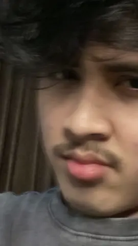 “aku save yaa, buat ngusir tikus” misal gitu