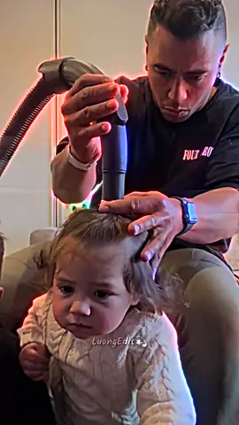 One of the magic tricks for all dads... 😂 || #magic #farther #dad #cute #fyp #fypシ #foryou #abcxyz #fypppppppppppppp #luongedit 