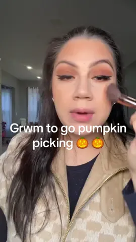 Grwm to go pumpkin picking 🎃💕 @e.l.f. Cosmetics @Patrick Ta Beauty @Beauty Creations @Dior @Armani beauty @ONE SIZE BEAUTY @Lancôme #makeup #grwm #grwmroutine #grwmmakeup #makeuptutorial #makeuptutorial💄 #pumpkin #pumpkinpatch #makeup #makeuptiktok #fyp #parati #maquillaje #belleza #beauty 