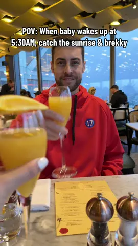 Spontaneous brekky date with the hubs & baby! We took advantage of the 5:30am wake up call 🌅  If you are in London, go to Duck and Waffle to catch the sunrise & a delicious breakfast 🥂 🤩 @Duck & Waffle   #londonbreakfast #londonsunrise #duckandwaffle #breakfastdate #internationaltravelers 