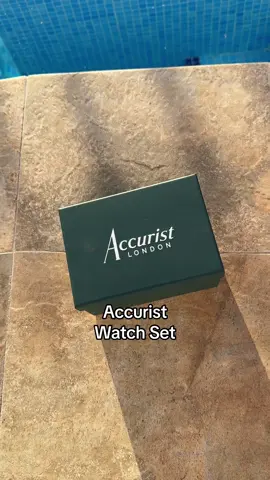 The most stunning set from @Accurist Watches 🫶🏼 #accurist #accuristwatch #abicampbell #gifted #fyp #unboxingvideos #travelbloggervibes #goldwatch 