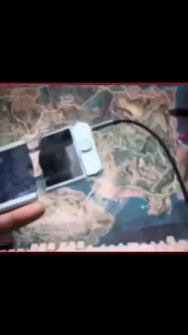 Quando me perguntam se meu celular e bom #celular #iphone #celularquebrado #freefire 