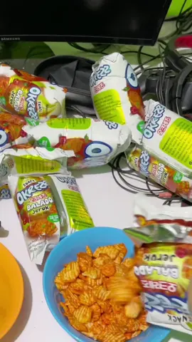 Dapat uang dari Ciki Okrezz Berhadiah Uang #cikiokrezz #snackokrezz #cikiberhadiah #snackberhadiah #cikiberhadiahuang #snackberhadiahuang #unboxingjajanan 