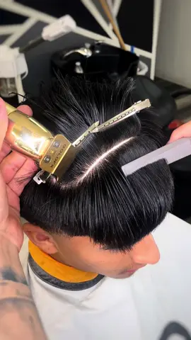 📍El Paso, Texas 🌟Link in bio to book an appointment 🌟 #tfades915 #elpaso #texas #hairvideos #sharpfade #thebarberhustle #localbarber #barberstrong #whocuts #youngbarber #calibarbers #floridabarbers #miamibarbers #texasbarber #houstonbarber #austinbarber #dallasbarber #newmexicobarber #losangelesbarber #atlantabarber #babyliss4barbers #ukbarber #beardstyle #lasvegasbarber #newyorkbarber #elpasobarber #barbergrind 