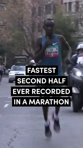 How Kiptum broke the world record! 🤯 #runimproverepeat #runchat #kelvinkiptum #runningcommunity #runningmotivation #chicagomarathon  