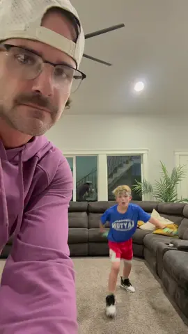 This kid! #vibes #sonfather #son #family #fyp #trend #dance 