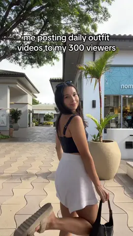 and I love all 300 of you🫶🏻 top: revolve, shorts: grey bandit #300viewsclub #dailyootd #OOTD #outfitinspo #trendingoutfits #casualoutfits #dailyoutfits #outfitinspotiktok #fyp 