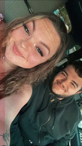 i didn’t think i’d ever find a love like this. i never thought i deserved it. thank you for being exactly who you are and for showing me i’m worth good things. i’m so blessed to be able to do life with you. you mean everything to me, my love. i love you beyond words 💕#myworld #iloveyou #lover #myman 