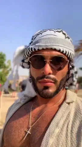 Modelo en Medio Oriente #สปีดสโลว์ #paz #peace #israel #palestina #hunk #model #malemodel 