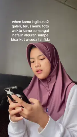 Kangen banget masa masa semangat hafalin alquran sampe bisa bikin mama nangis bahagia aku pakein pin wisuda,bahagia sesederhana itu #wisudatahfidz #hafalalquran #bahagiainmama #bahagiaitusederhana🥰 