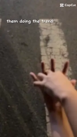 တဟ်ယောက်ထဲပါပဲ#funny #fypシ ဆယ်လီမှ့အသဲပေးတာလား😌😌😌###