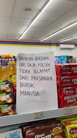 apapun yang kita lakukan tak pernah luput dari penilaian orang lain, yang terpenting fokuslah dalam melakukan hal baik. tuhan yang tidak tidak tampak pun pernah diprasangka buruk oleh penciptanya sendiri, dimana kotornya penyakit hati. #foryou #xyzbca #bersuarakan 