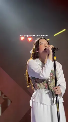 berlalu, berlalu.