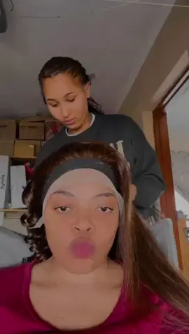 (Send a message for a price list) 24” Colour 4 unit , Installation & curling 📲DM to make an Appointment  Located (9 du Preez Street ) 📍 Strictly by Appointment !!! Housecall Fee R150-R200 all surroundings near Nelspruit. #installation #brazilian #curls #viral #beauty #thebeautyhub 