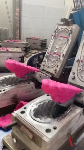 #evaboots #footwearindustry #PVCshoes#airblowing #airblowingshoes #PVC #jinjiangboteleeshoescoltd #footwearindustry #slidesandalsforwomen #OEM #shoesmanufacture #gardenshoes ##slipperfactory #yeezyslides #slidesandalsforwomen #cantonfair2023 