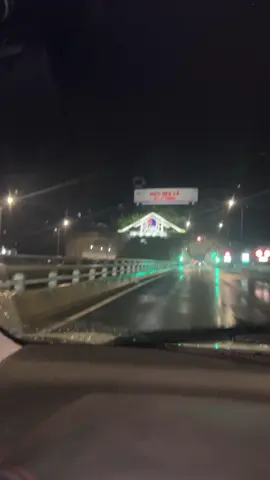 Hầm đèo cả về đêm, phú yên
