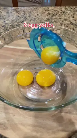 How to make a super delicious eggs Benedict hollandaise sauce…  #dailyhustlenbustle #onthisday #foryoupage #tiktokpageforyou #watch #tiktokcreator #tiktokfollower #tiktokers #shortclips #tiktoklive #tiktokshare #tiktok #tiktoktrending #tiktokexplore #foryou #fypage #shorts #filipina #bisdak101 #shortsvideo #hollandaise #hollandaisesauce #homemade 